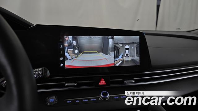 Hyundai AVANTE 2025 — photo 21