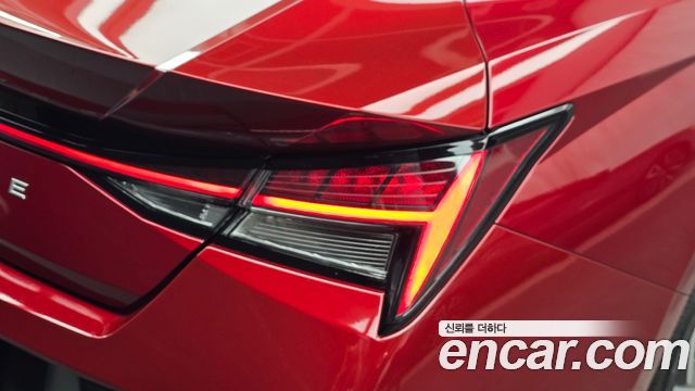 Hyundai AVANTE 2025 — photo 9