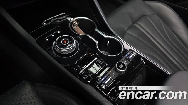 Kia K5 2023 — photo 12