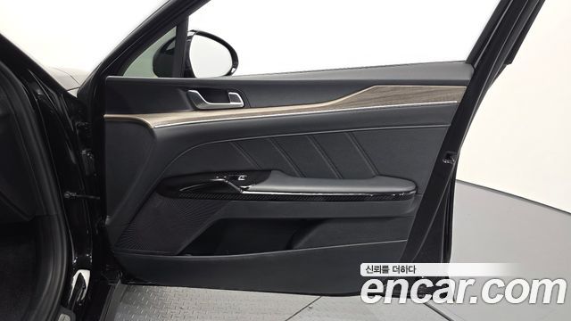 Kia K5 2023 — photo 14