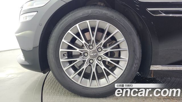 Genesis G80 2022 — photo 5