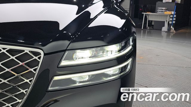 Genesis G80 2022 — photo 8