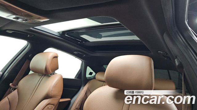Genesis G80 2022 — photo 30