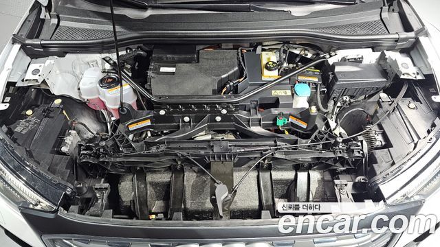 Audi Q4 e-tron 2022 — photo 6