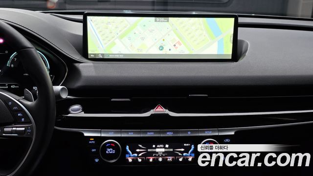 Genesis G80 2022 — photo 19