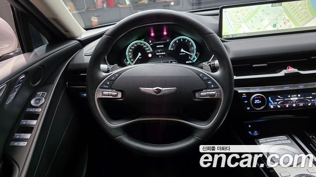 Genesis G80 2022 — photo 20