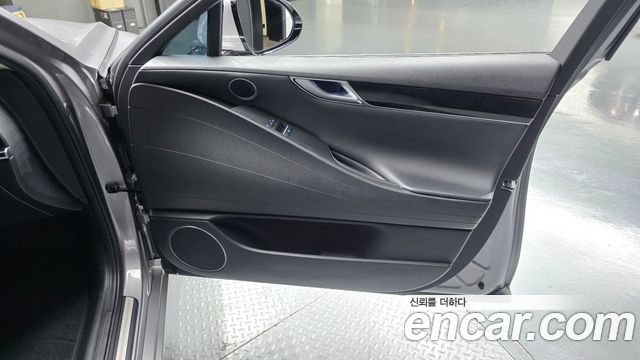 Genesis G80 2022 — photo 15