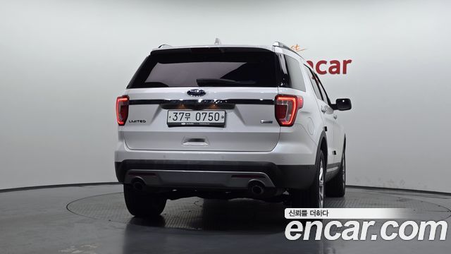 Ford Explorer 2016 — photo 4