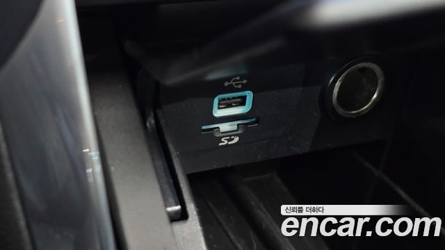 Ford Explorer 2016 — photo 13