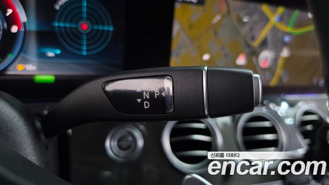 Mercedes-Benz E-Class 2019 — photo 12