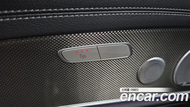 Mercedes-Benz E-Class 2019 — photo 29