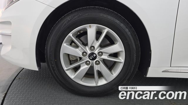 Kia K5 2018 — photo 5