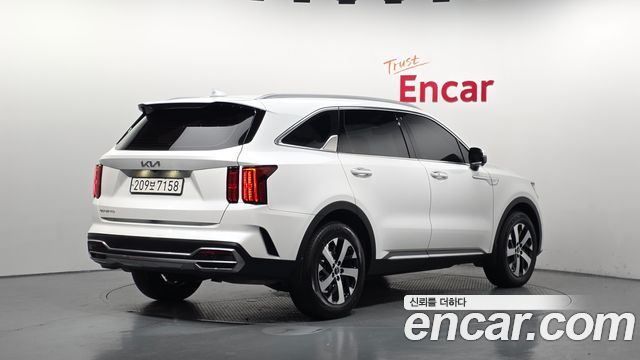 Kia Sorento 2023 — photo 2