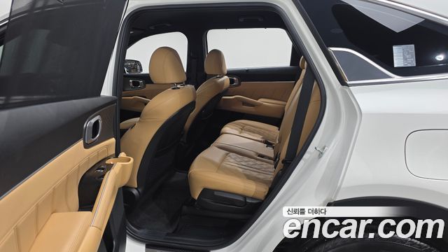 Kia Sorento 2023 — photo 17