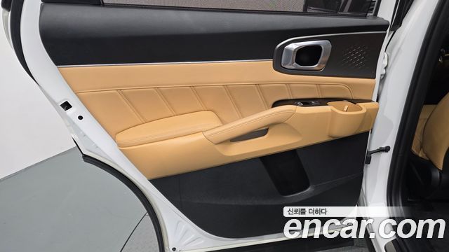 Kia Sorento 2023 — photo 15