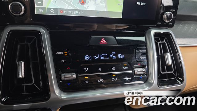 Kia Sorento 2023 — photo 32