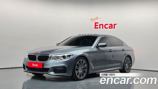 BMW 5-Series 2020 — photo 1