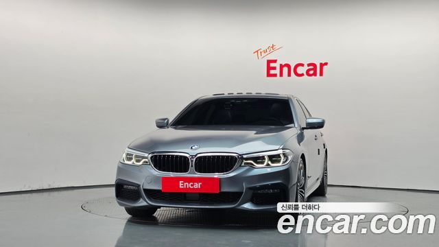 BMW 5-Series 2020 — photo 3