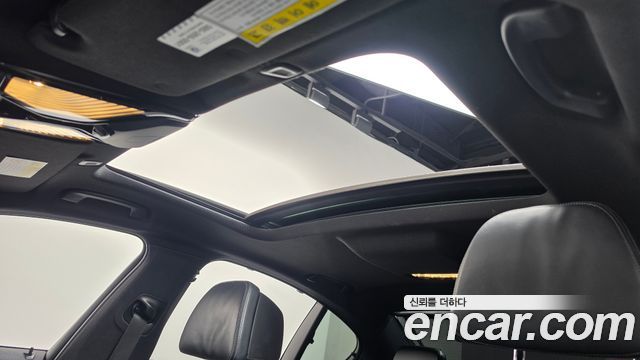 BMW 5-Series 2020 — photo 22