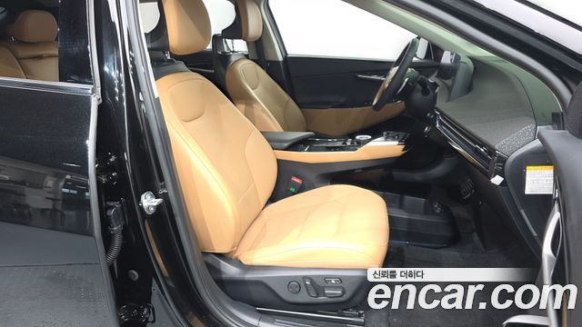 Kia EV6 2023 — photo 17