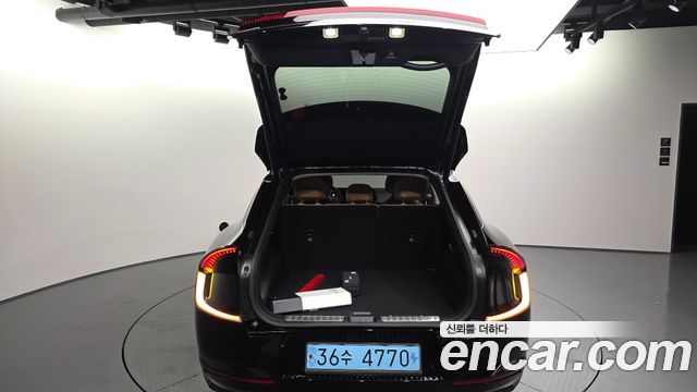 Kia EV6 2023 — photo 26