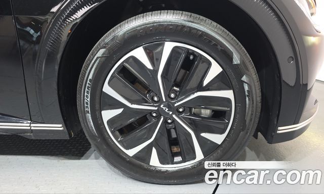 Kia EV6 2023 — photo 7