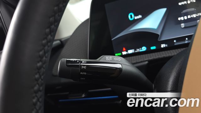 Kia EV6 2023 — photo 29