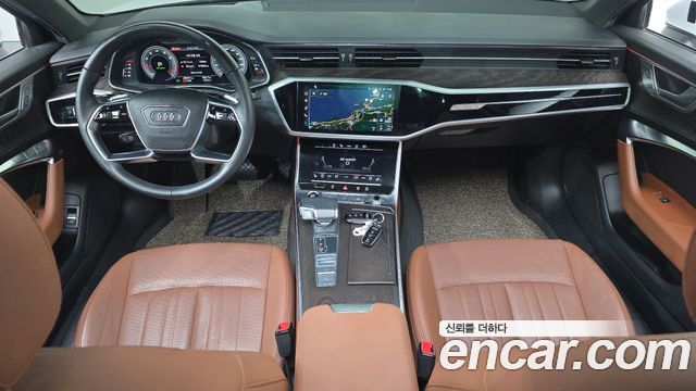 Audi A6 2022 — photo 10