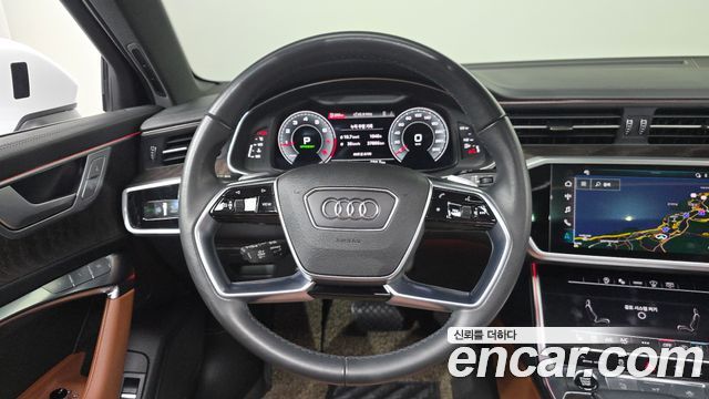 Audi A6 2022 — photo 19