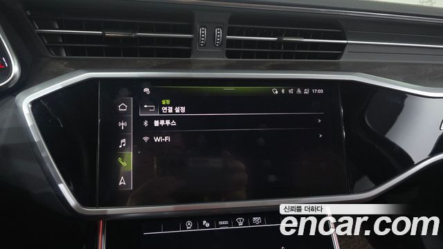 Audi A6 2022 — photo 22