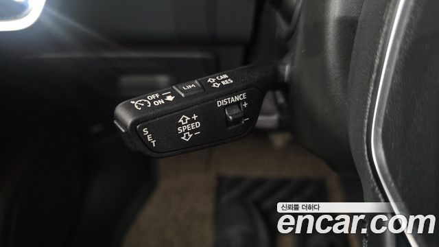 Audi A6 2022 — photo 28