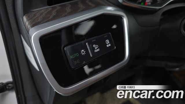 Audi A6 2022 — photo 33