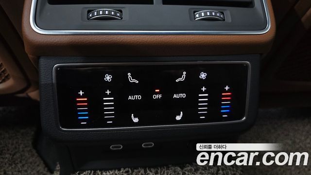 Audi A6 2022 — photo 34