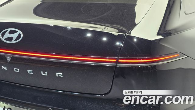 Hyundai Grandeur 2023 — photo 9