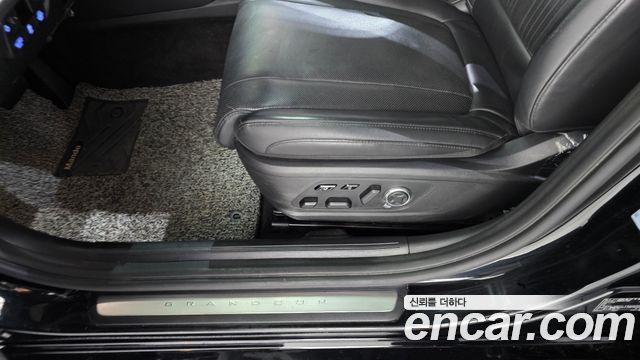Hyundai Grandeur 2023 — photo 35