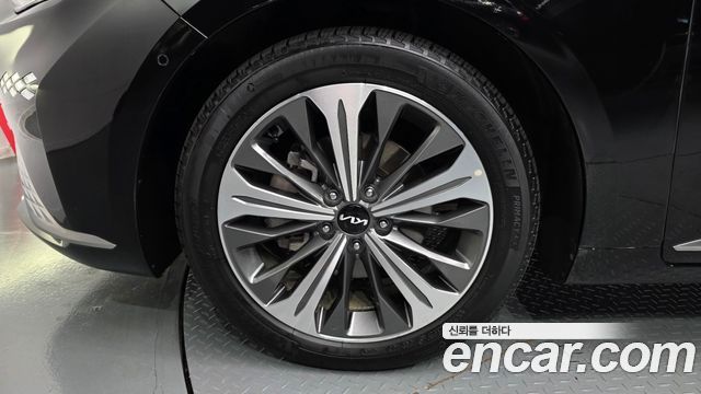 Kia K8 2024 — photo 5
