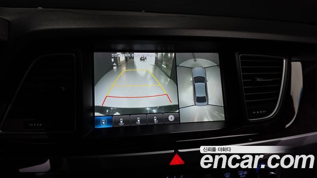 Hyundai Genesis 2016 — photo 16