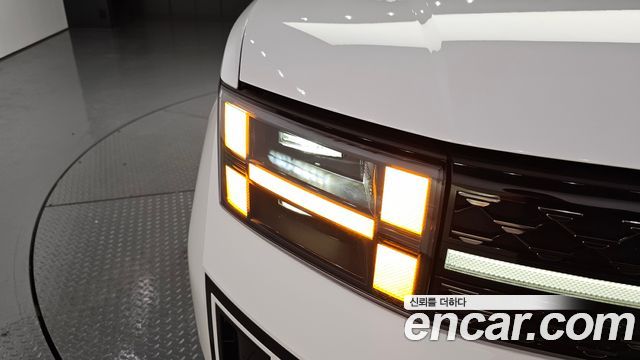 Hyundai Santafe 2024 — photo 8
