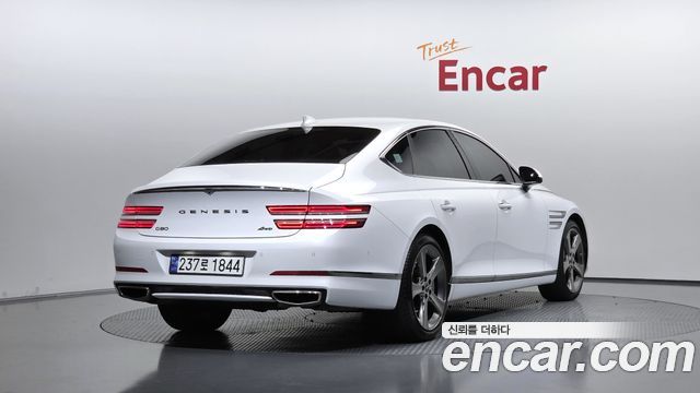 Genesis G80 2024 — photo 2