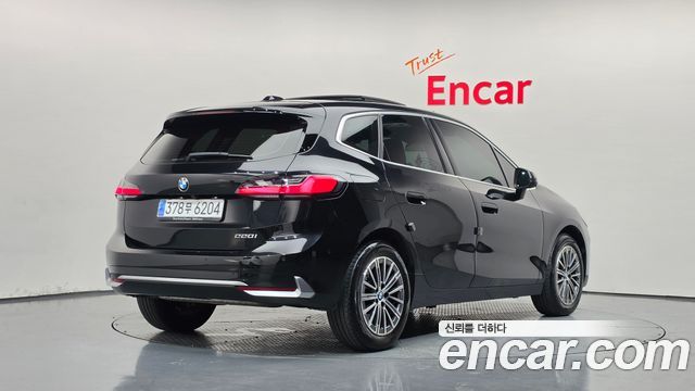 BMW 2-Series 2023 — photo 2