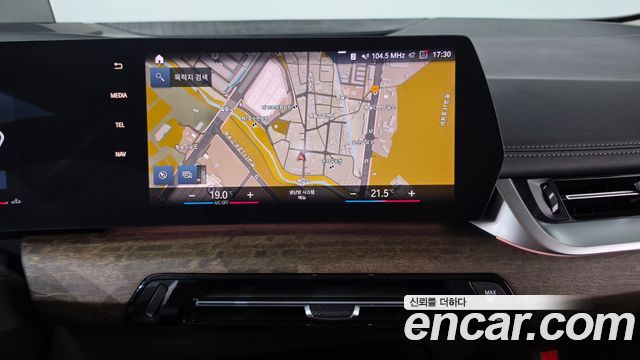 BMW 2-Series 2023 — photo 19