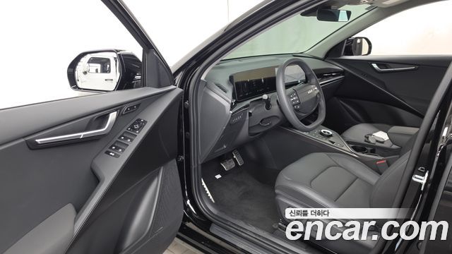 Kia Niro 2027 — photo 13