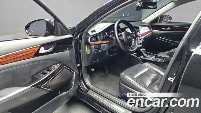 Kia K7 2016 — photo 10