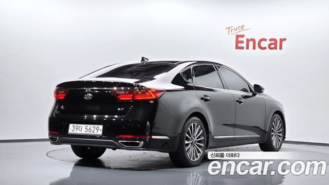 Kia K7 2018 — photo 2