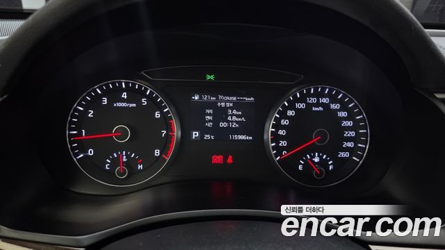 Kia K7 2018 — photo 8