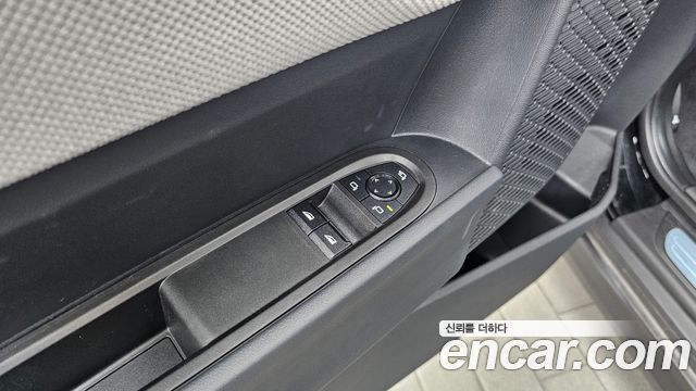 Mini Cooper 2026 — photo 28