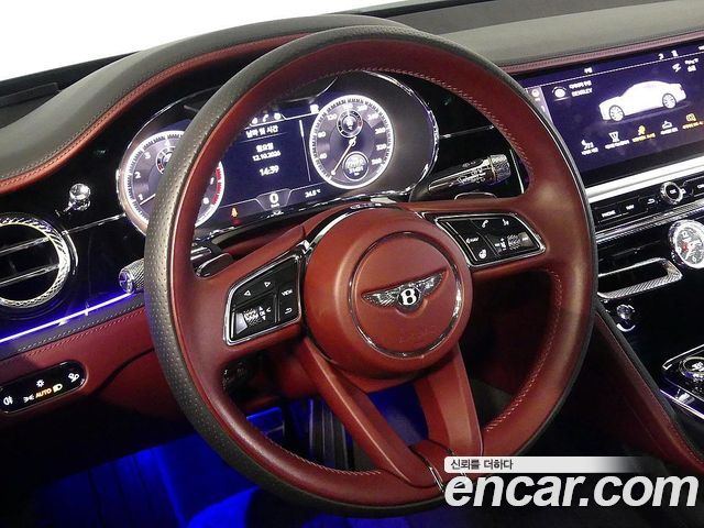 Bentley Flying Spur 2022 — photo 9