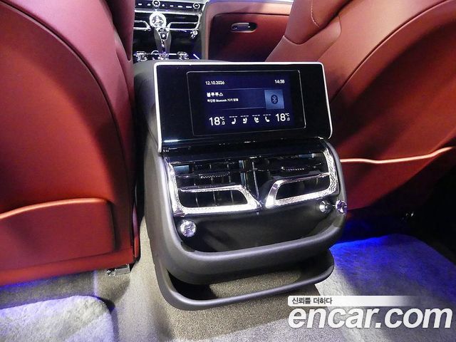 Bentley Flying Spur 2022 — photo 19