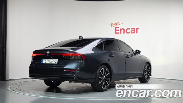 Honda Accord 2023 — photo 2