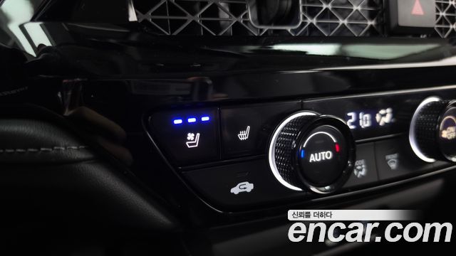 Honda Accord 2023 — photo 29